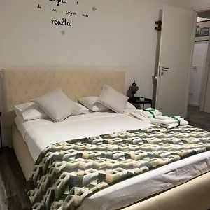Zona Torrino Appartamento